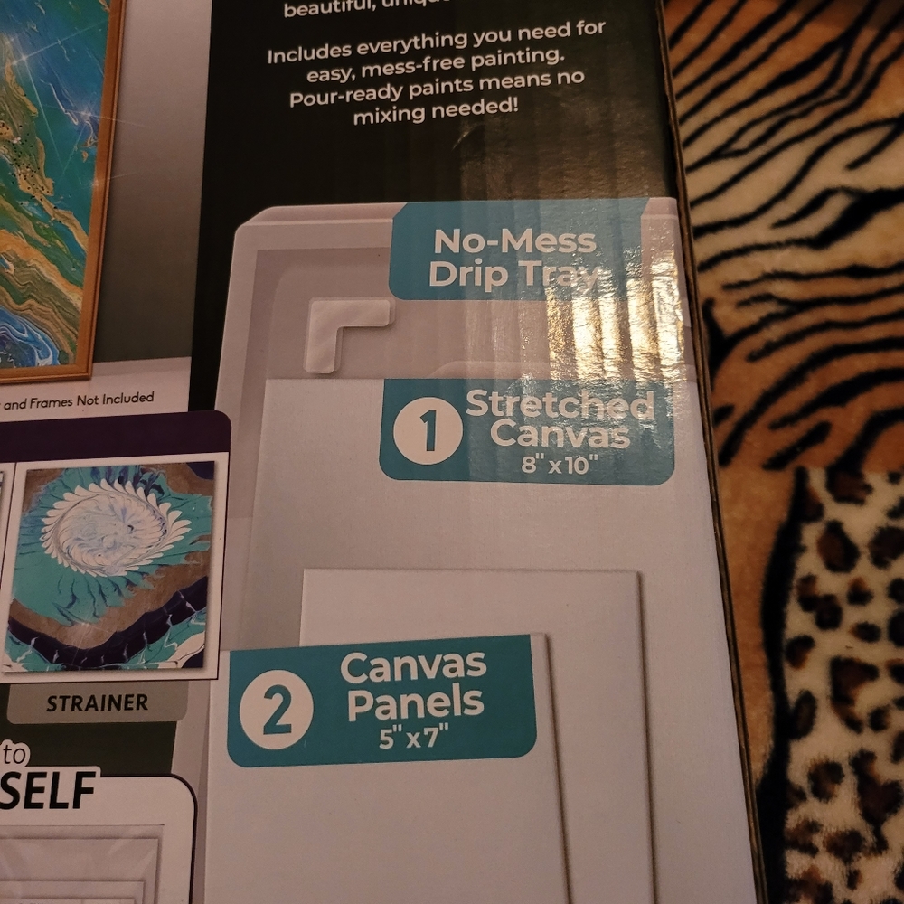 Paint Pouring Kit - Picture 3 of 6